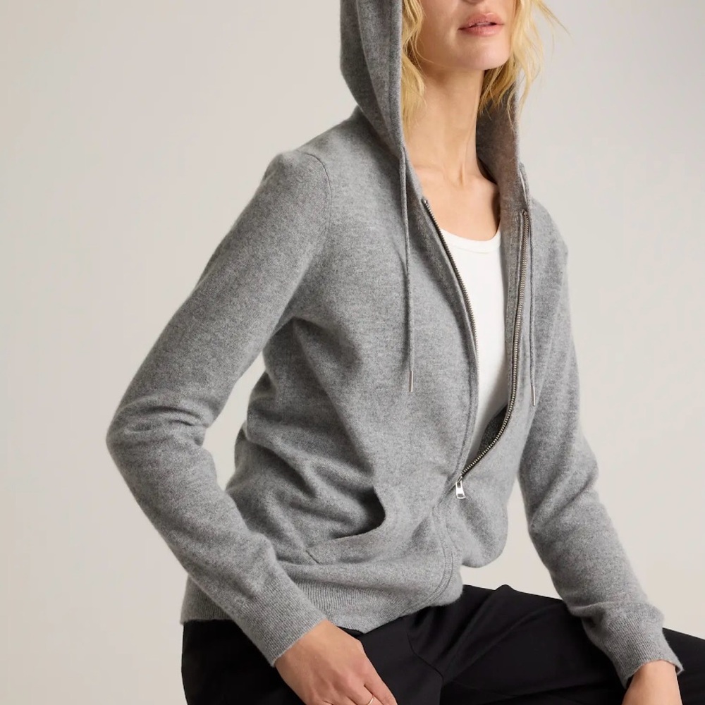 Quince Mongolian Cashmere Heather Gray Zip-Up Hoodie size X-Small 1033 - Picture 3 of 5